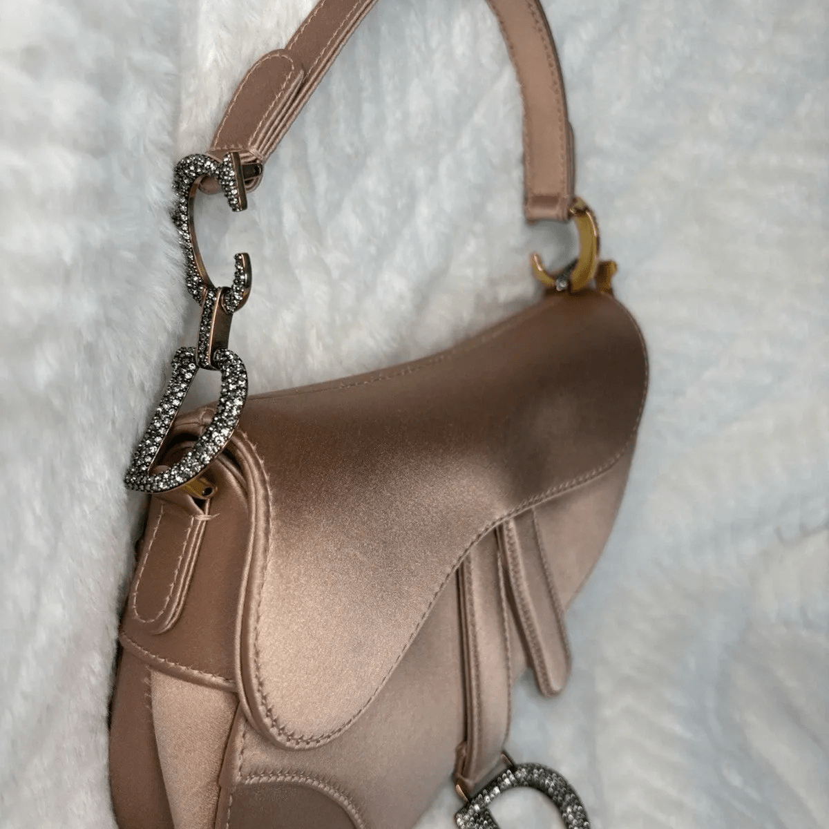 Dior Mini-Sattel-Tasche in Blush-Satin