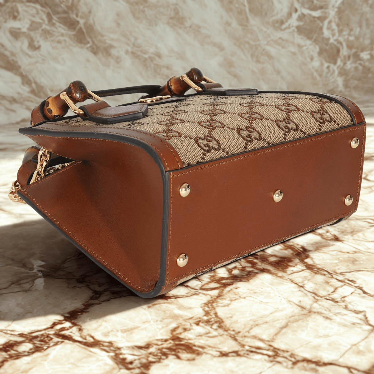 Gucci Diana Kleine Tote Tasche mit Kristallen