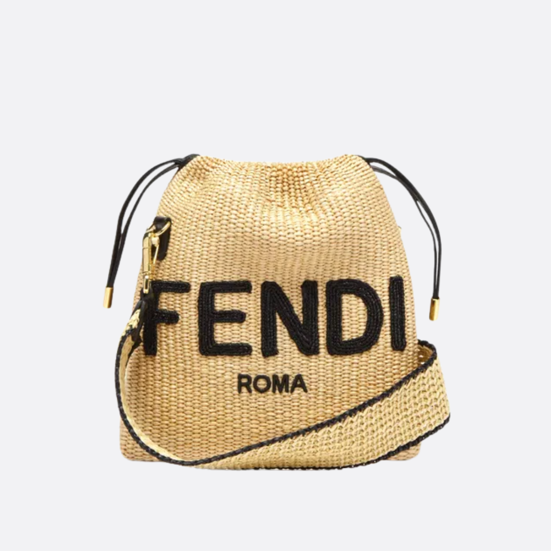 Fendi Sack Small Geflochtene Strohtasche in Beige