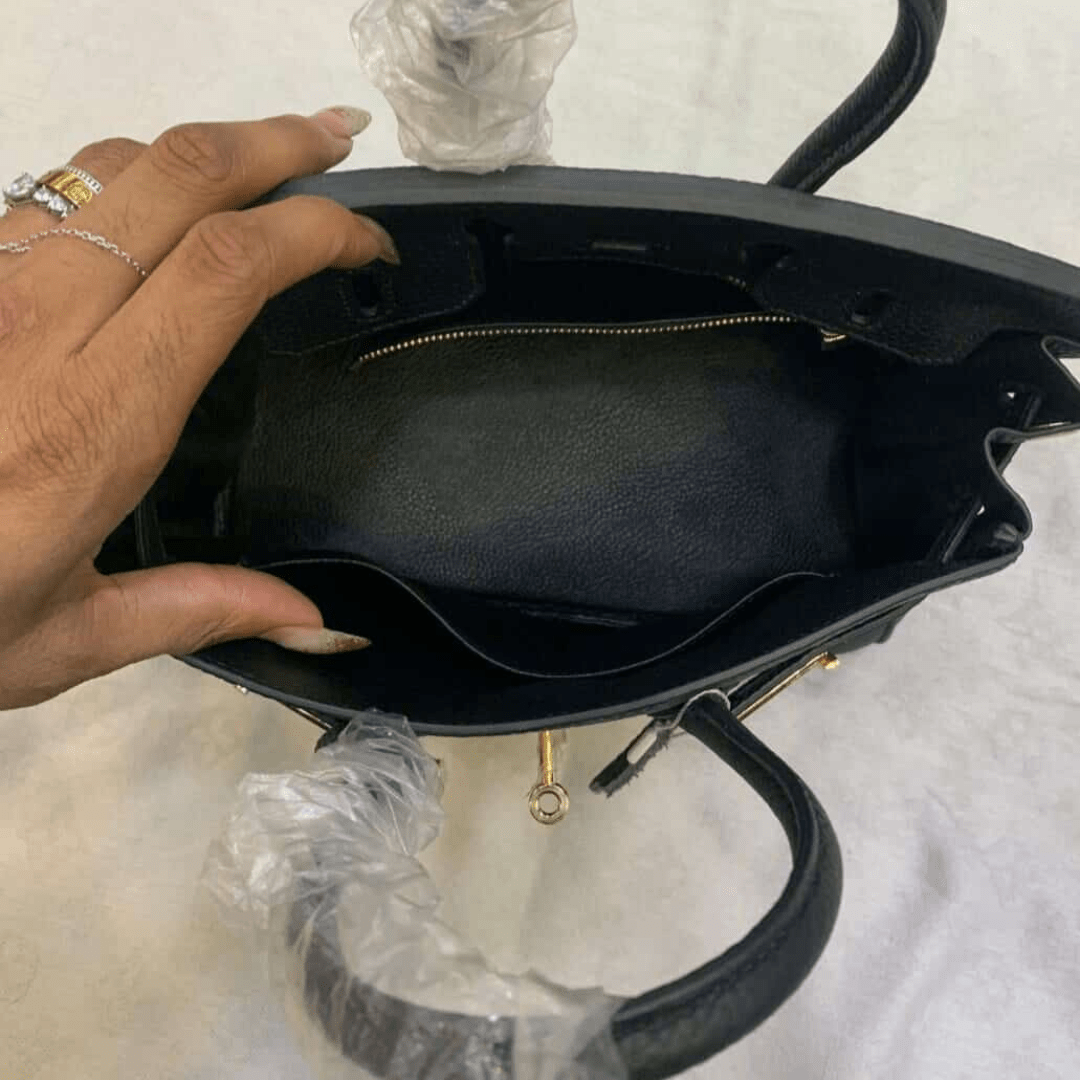 Hermès Birkin 25 Tasche mit goldener Hardware in Schwarz