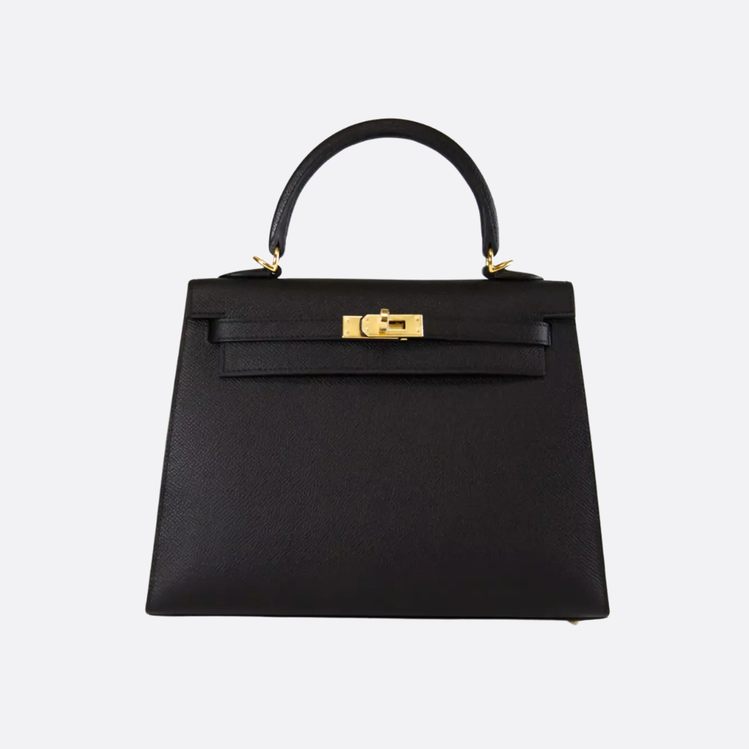 Hermès Kelly 25 Tasche mit goldener Hardware in Schwarz