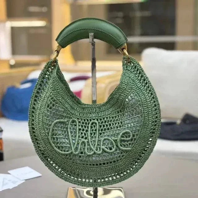 Chloé Hot Summer Banana Bag aus Raffia