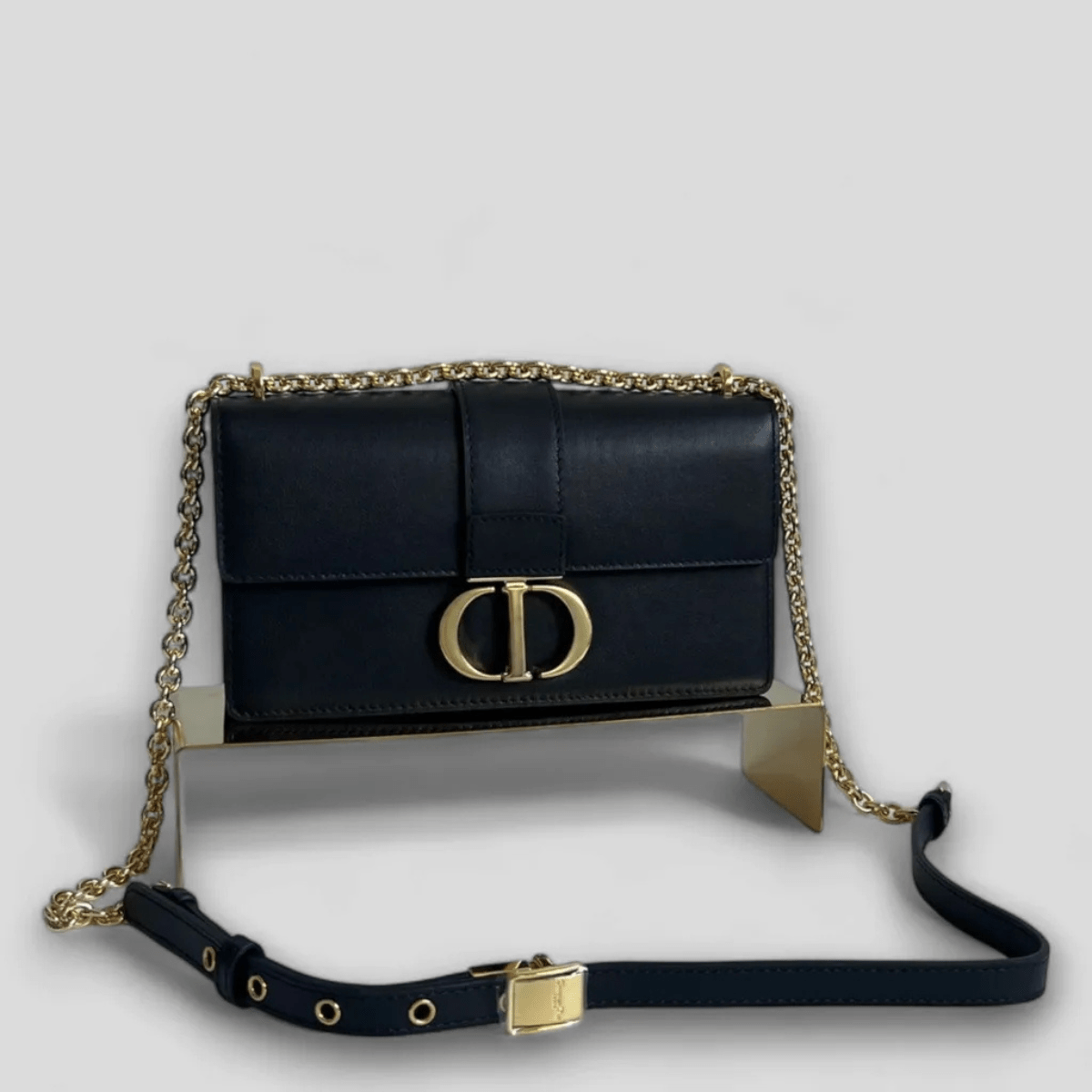 Dior 30 Montaigne East-West Tasche mit Kette