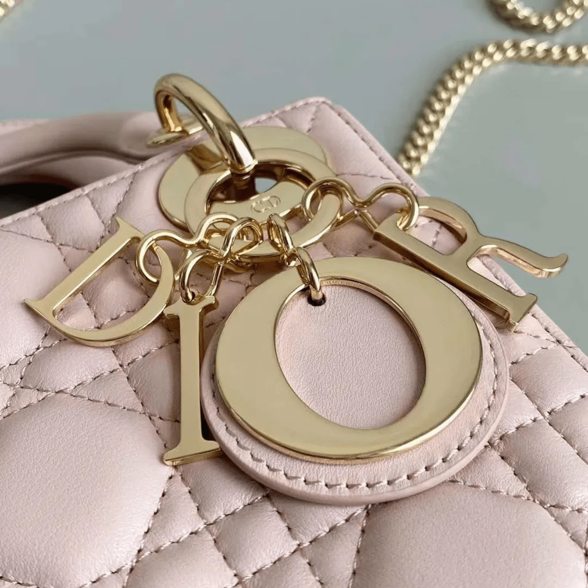 Mini Lady Dior Tasche