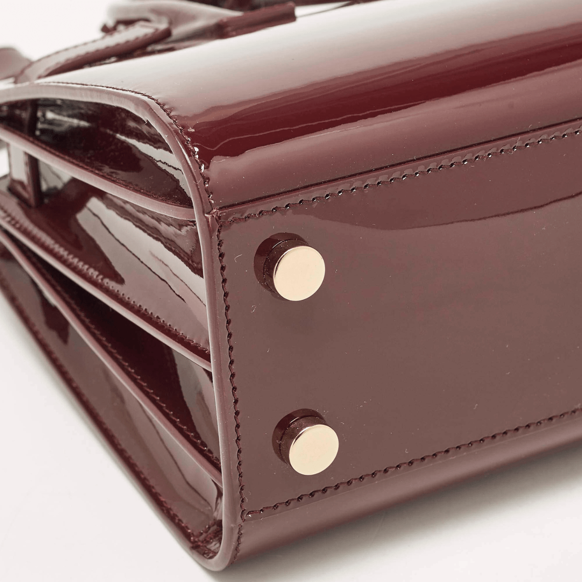 Yves Saint Laurent – Sac de Jour Nano aus Lackleder