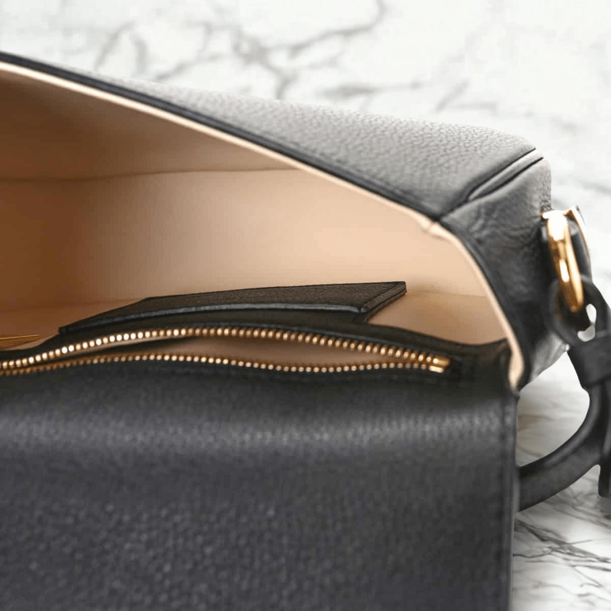 Louis Vuitton – Pont 9 Soft MM Tasche